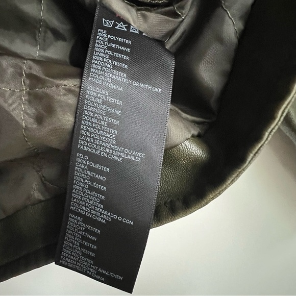 New Urban Outfitters BDG Janine Faux Leather Cropped Aviator Jacket Fur Collar - Picture 11 of 16